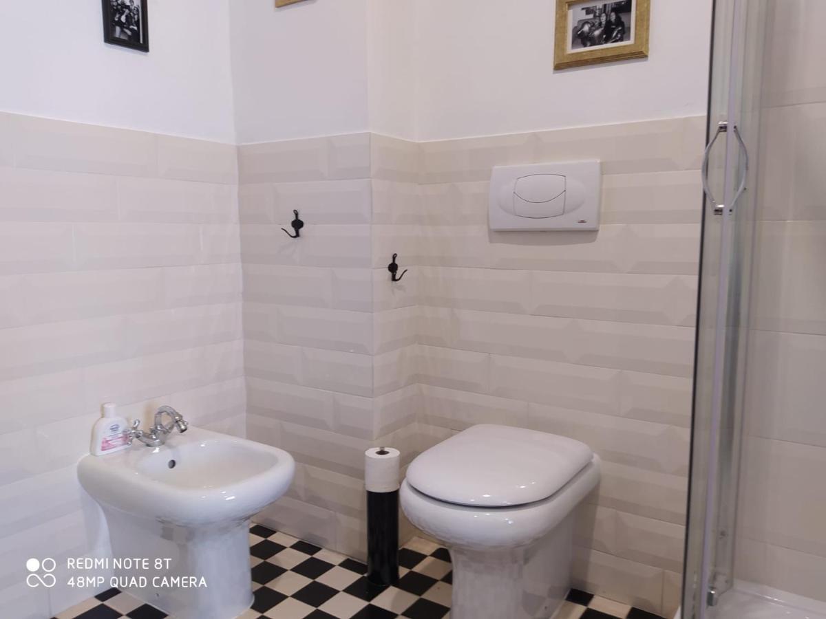 Vanity Apartment - 4 Bedrooms With 4 Bathrooms - Ac & Wifi Рим Екстериор снимка
