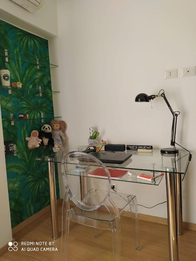 Vanity Apartment - 4 Bedrooms With 4 Bathrooms - Ac & Wifi Рим Екстериор снимка